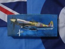 images/productimages/small/Spitfire F.Mk.XIV C V-1 Killer Fujimi 1;72 voor.jpg